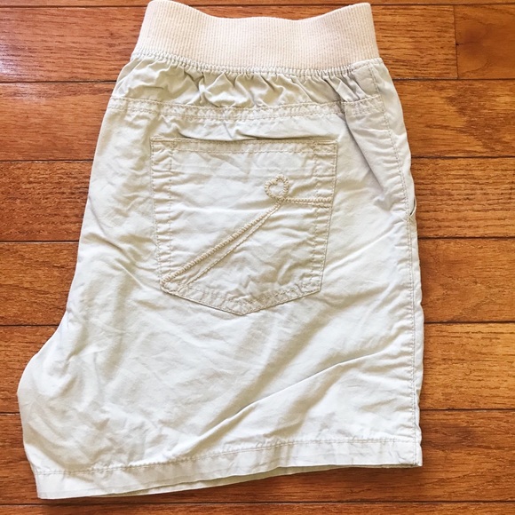 Kids Tan Cargo Shorts - Picture 3 of 3